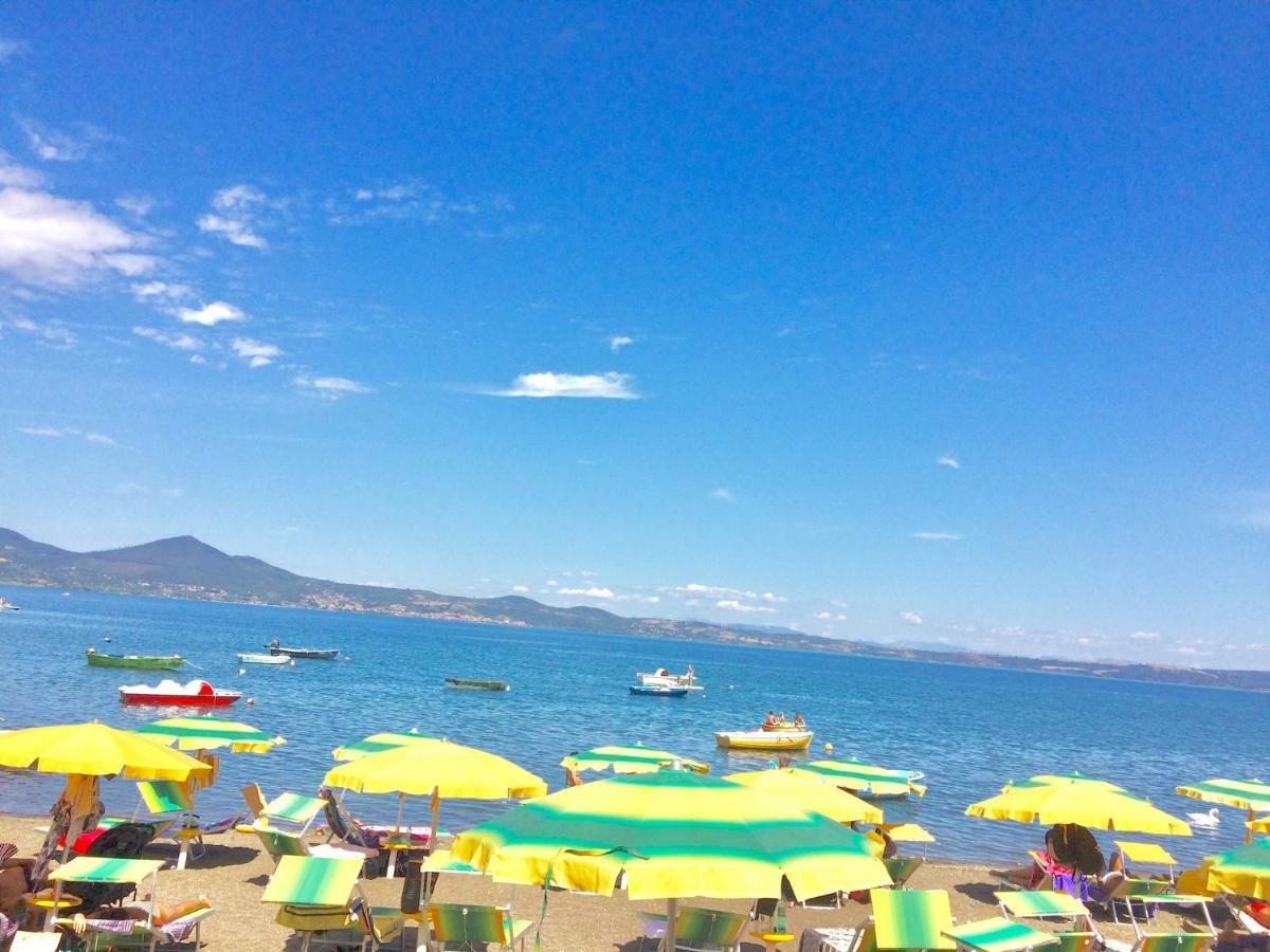 Alloggio Turistico D'Annunzio บรักชาโน ภายนอก รูปภาพ