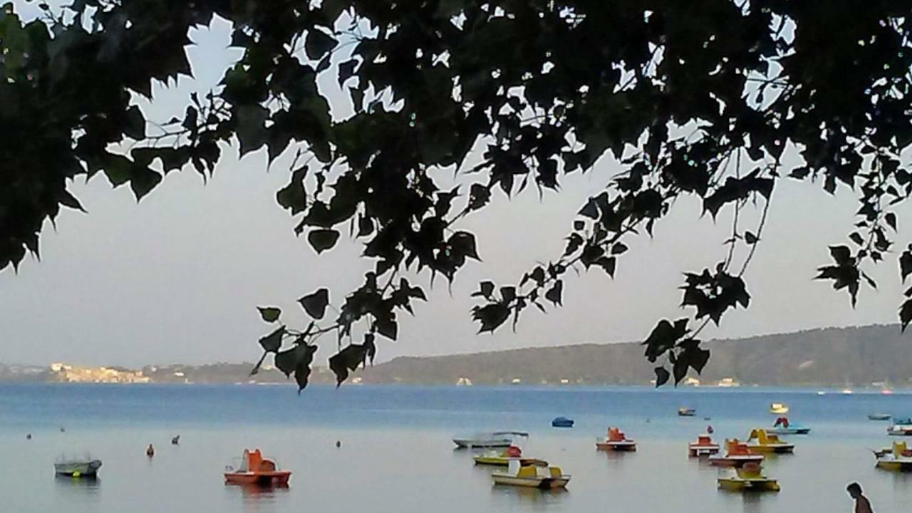 Alloggio Turistico D'Annunzio บรักชาโน ภายนอก รูปภาพ